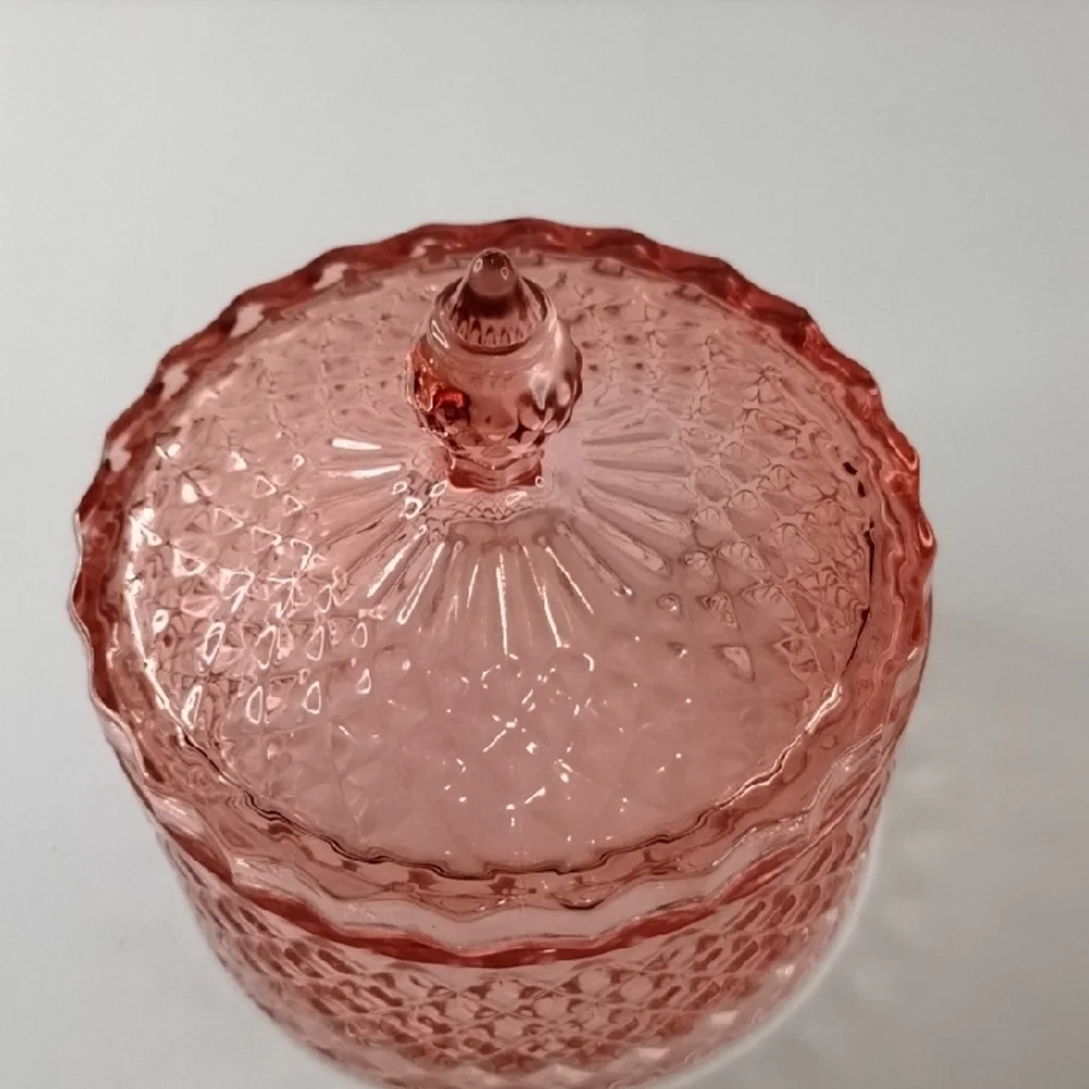 P-020 Blush Pink Pressed Diamond Pattern Glass Covered Dish